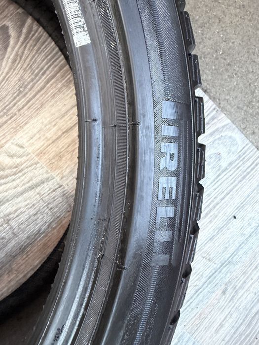 Шини Pirelli 315/30/R21 - 275/35/R21