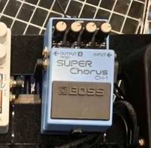 Boss CH-1 chorus gitarowy efekt