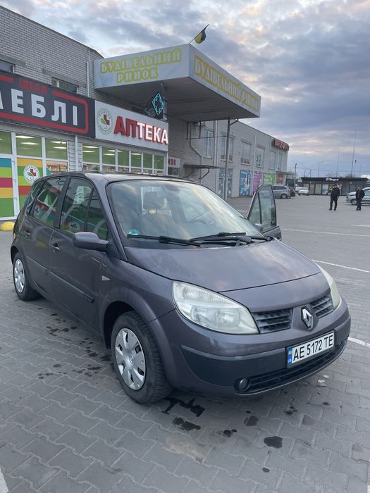 Продам рено сценник