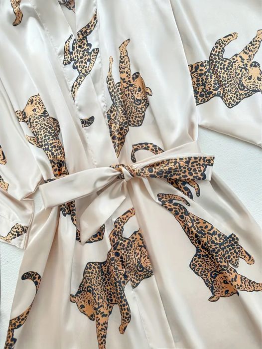 Nowy Damski satynowy szlafrok