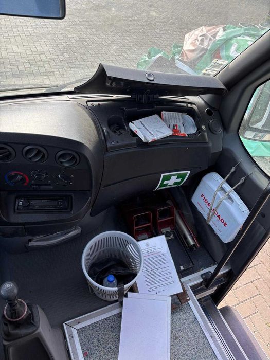 Minibus Iveco 19 lugares + 1