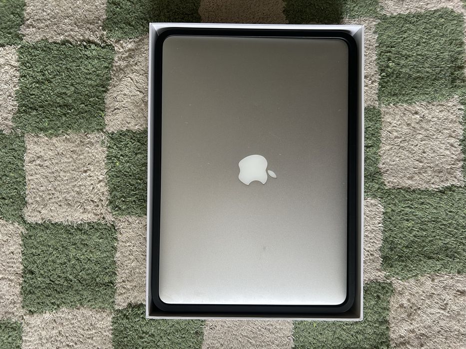 Sprzedam MacBook Air 13″ (A1466) – gotowy do pracy