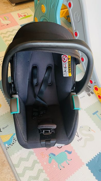 Carrinho bebé + Ovo Recaro Sadena