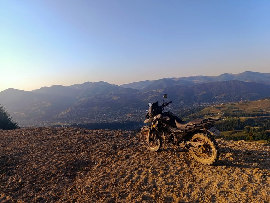 SH/NERAY x–trail 250 yrophy