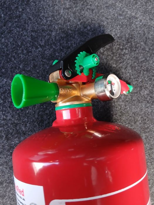 Vendo Extintores de Incêndio de 2 Kg, com Soporte, extintore Novos