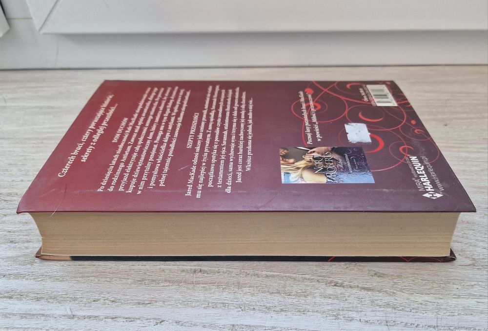 Książka "Duma i zauroczenie" Nora Roberts