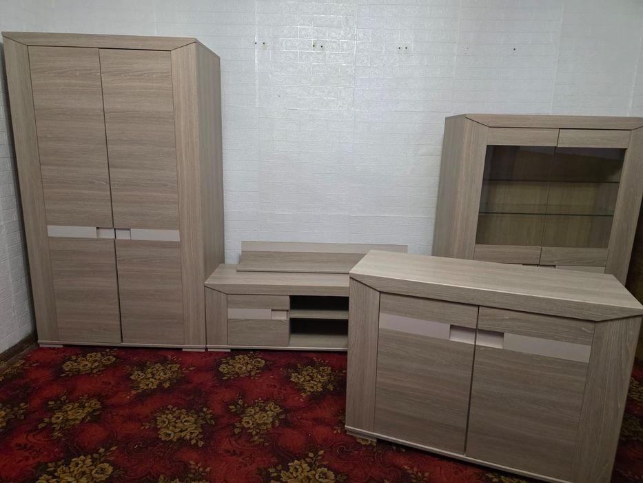 Rezerwacja Meblościanka komoda zestaw meble pokojowe szafa RTV witryna