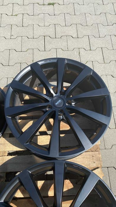 Felgi Platin P66 20" 8,5J ET45,1 5x112 Black Matt