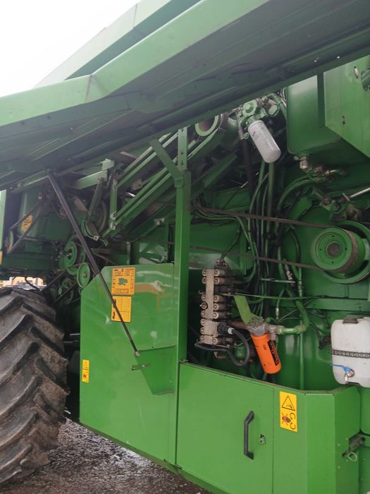 kombajn zbożowy john deere 2056,2054,2256,2254