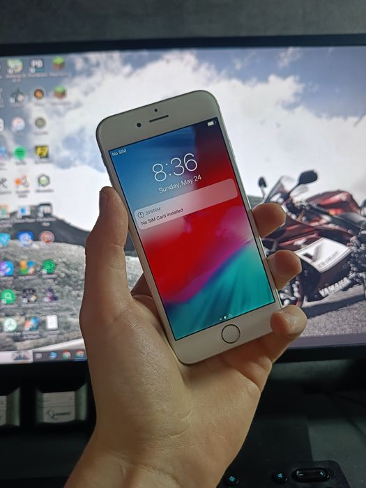 iPhone 6 64GB RSIM Silver • Хороший стан
