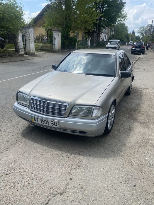 Продам мерса або обміняю