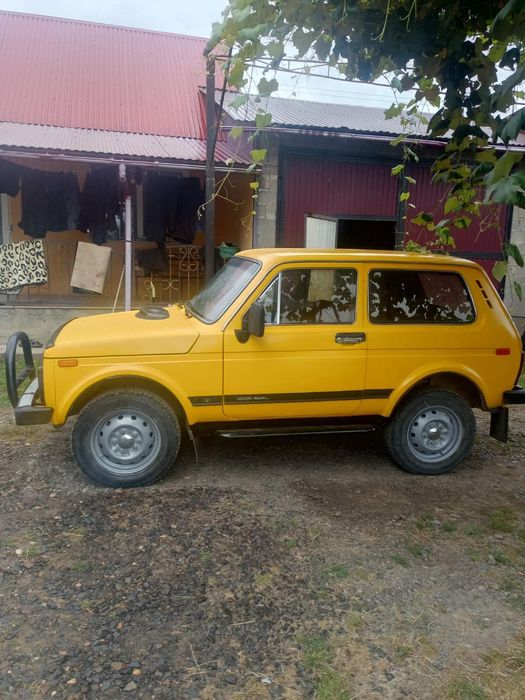 Продам ВАЗ-2121 Нива (1984 рік) — техніка, що не підведе