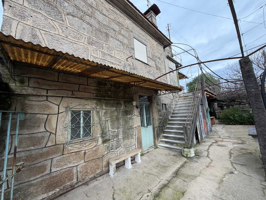 Armazém para indústria, comércio com habitação