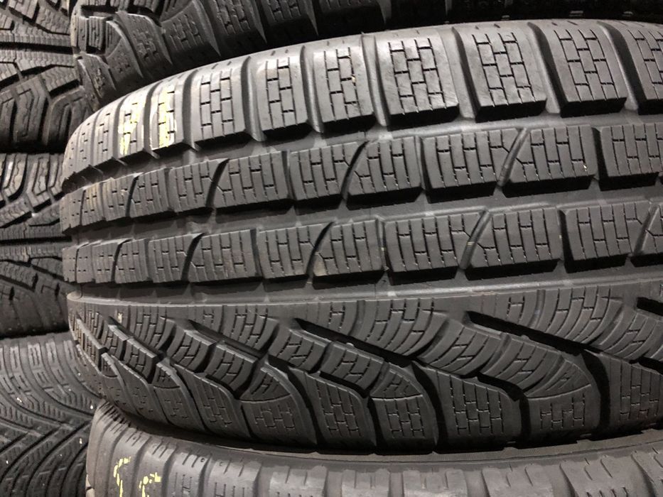 Шини 225/45 17 Pirelli SottoZero 2 пара
