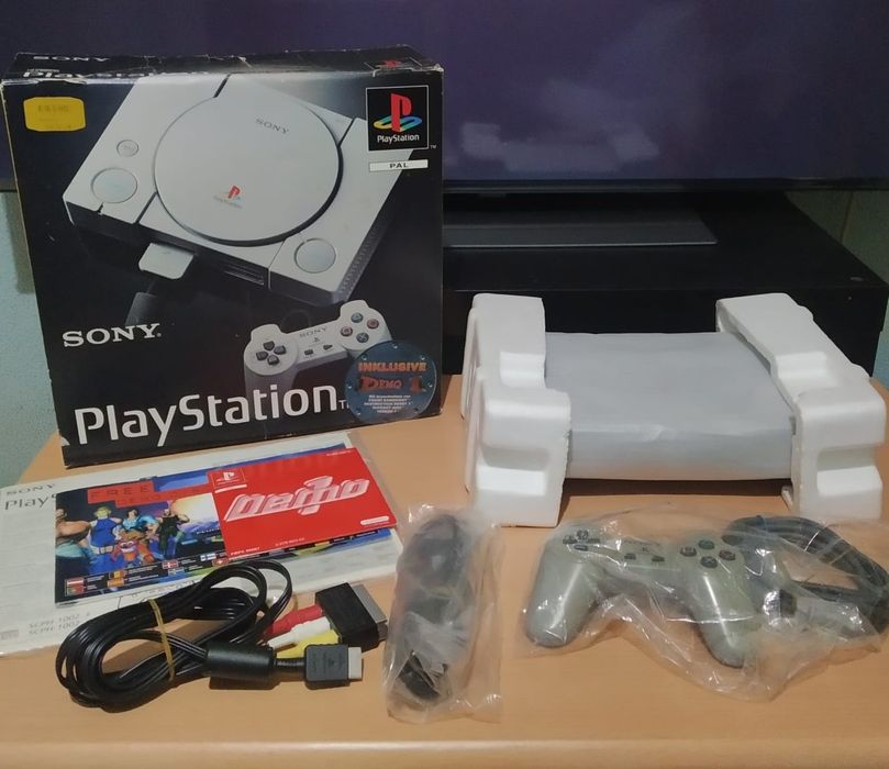Playstation 1 SCPH-1002 C / PAL
