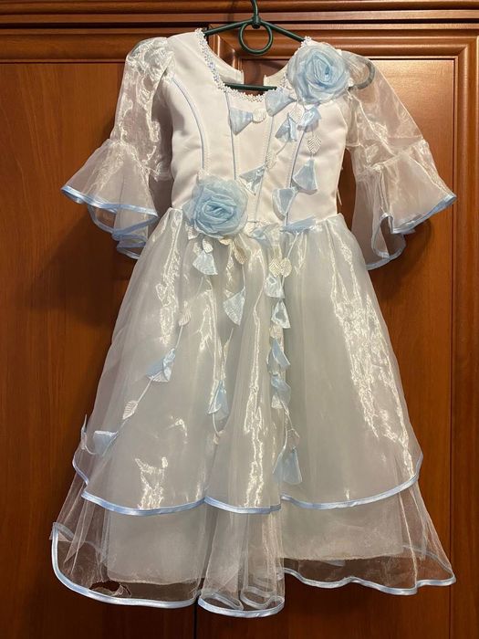 Плаття на дівчаток