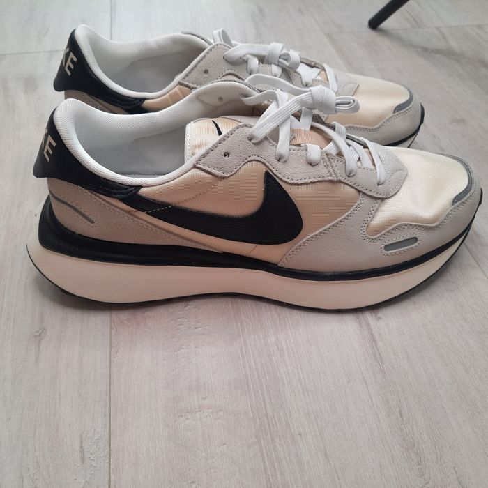 Оригінальні жіночі кросівки Nike Phoenix Waffle Beige/Grey FD2196-100
