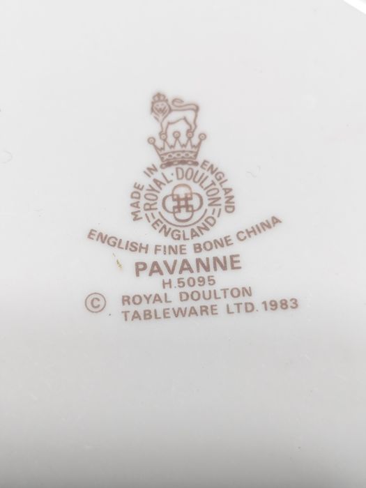 Royal Doulton - PAVANNE