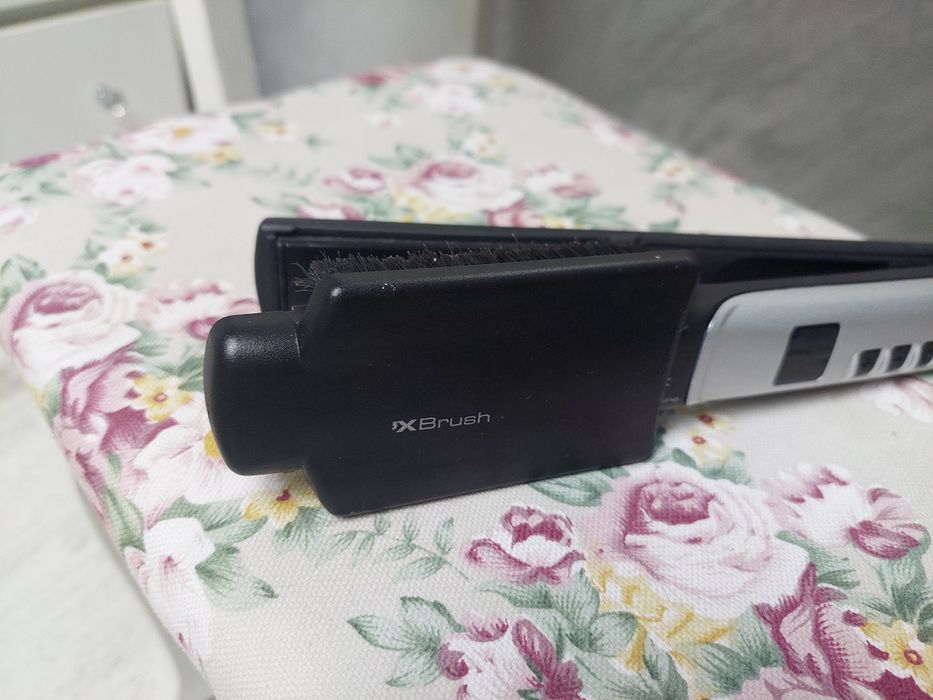 Prostownica do włosów Valera