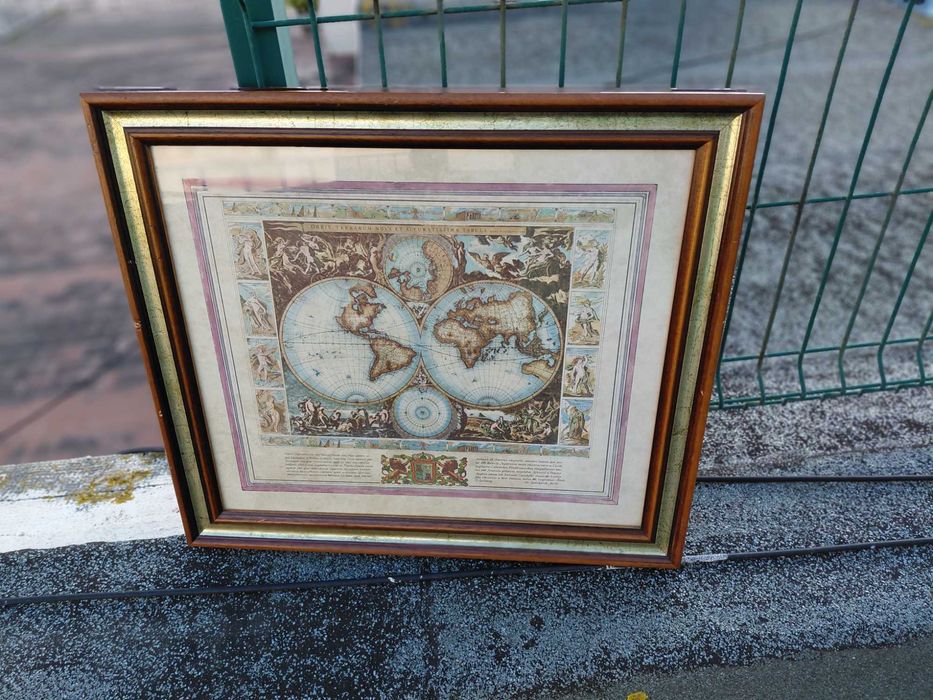 Quadro Mapa Mundo Antigo com Moldura