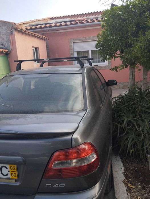 Vendo carro Volvo s40