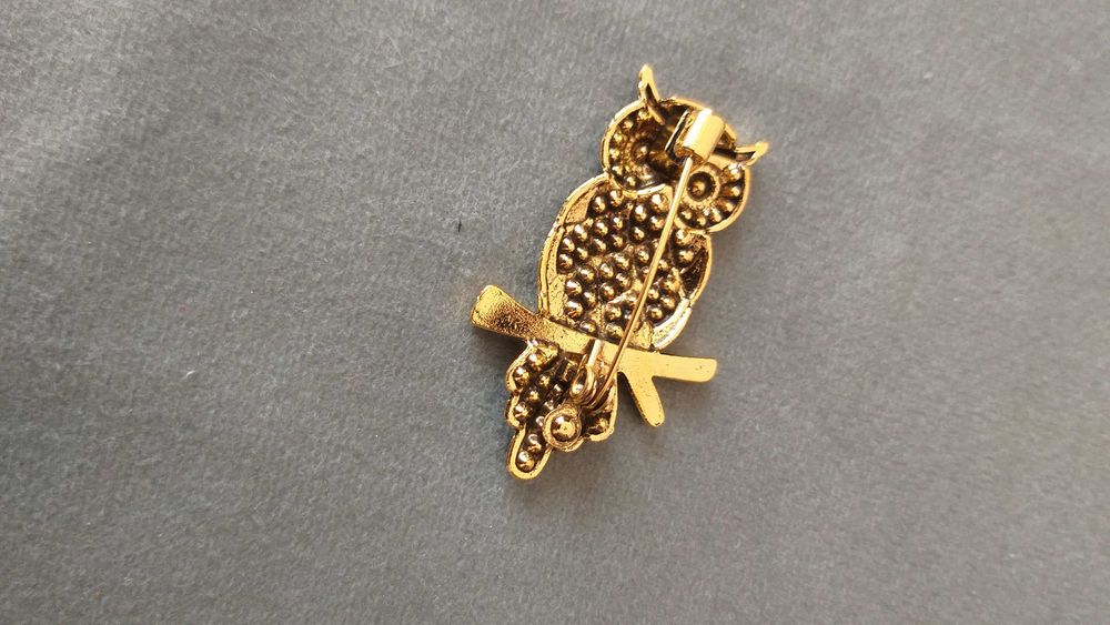 broszka sowa niebieska złota metal ozdoba elegancka