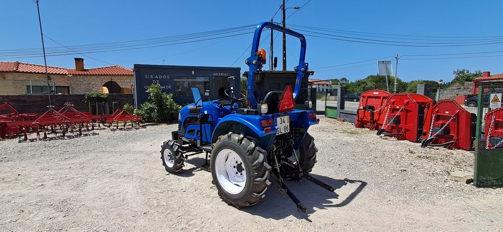 Tractor/Trator Dong Feng DF 304-Arco