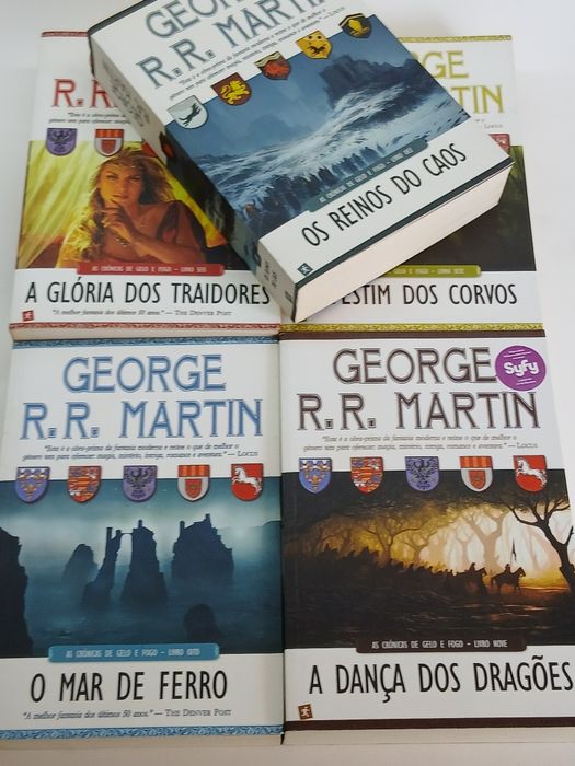 Coleção completa dos livros Jogo dos Tronos - novo