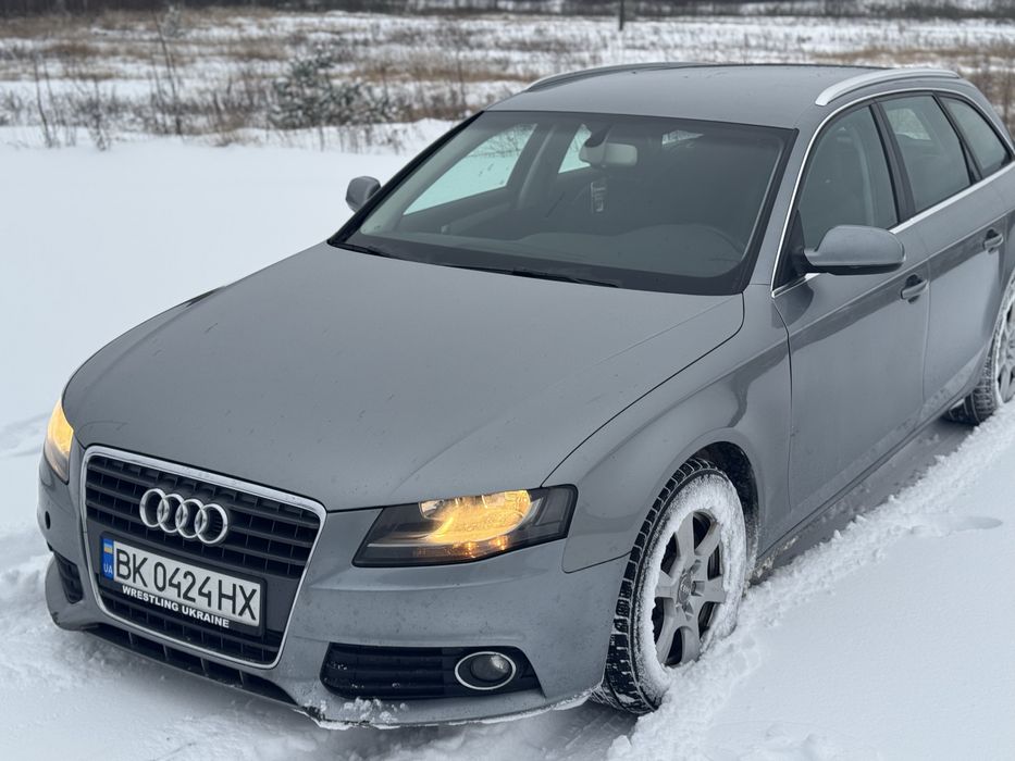Audi A4b8 2010 2.0TDI АКПП