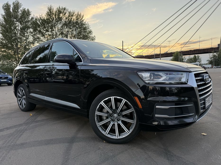 Ауді Q7 premium+, 2018 року