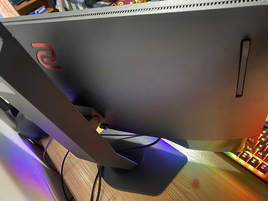 monitor benq zowie 240hz