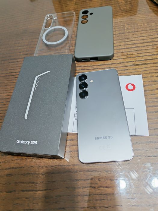 Samsung S25 512G Vendo ou Troco