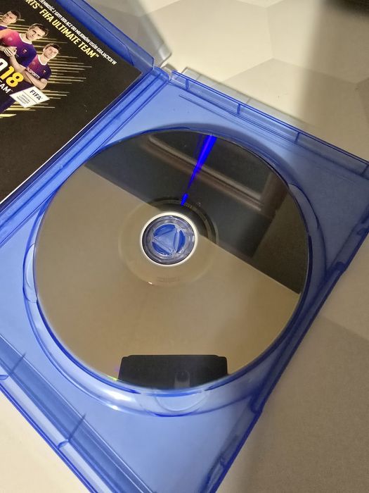 Gra fifa 17/18 ps4 Stan bardzo  dobry