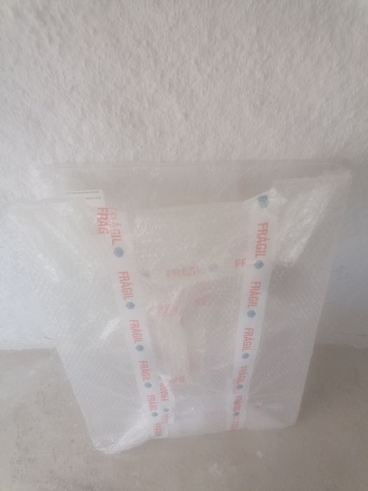 4 Acrílicos de protecção NOVOS