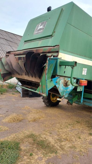 Комбайн JOHN DEERE 2264