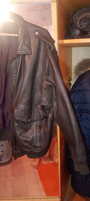 Кожна куртка пілот xl