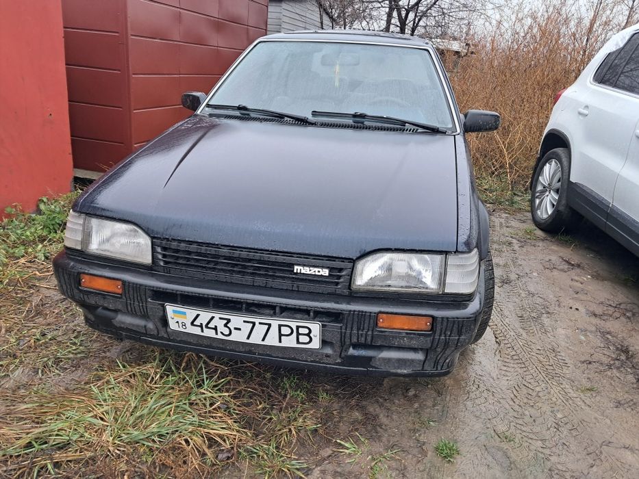 Продам мазда 323 1988 рік