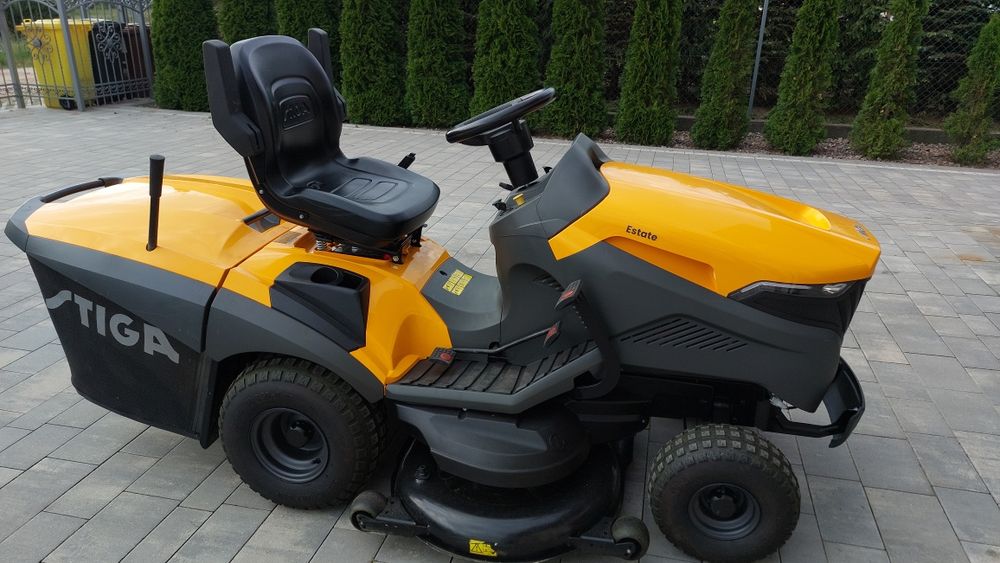 Traktor stiga estate 9122 Honda 35h