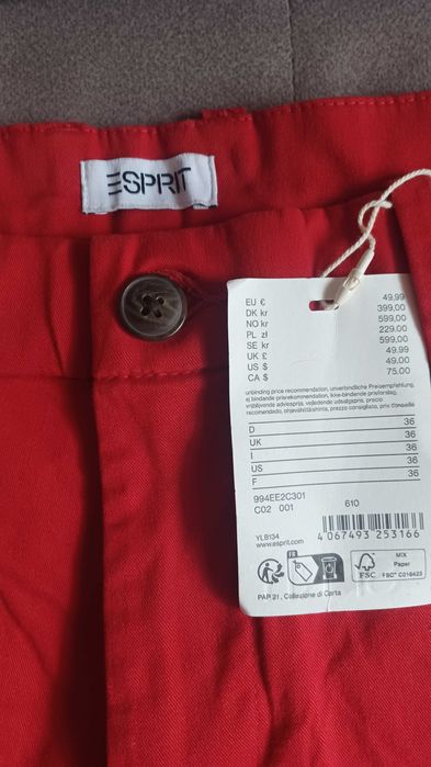 Nowe spodenki męskie Esprit