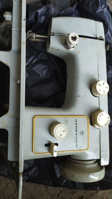 Запчасти швейной машины оверлока