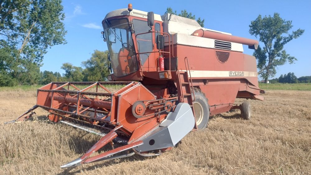 Kombajn laverda 3700