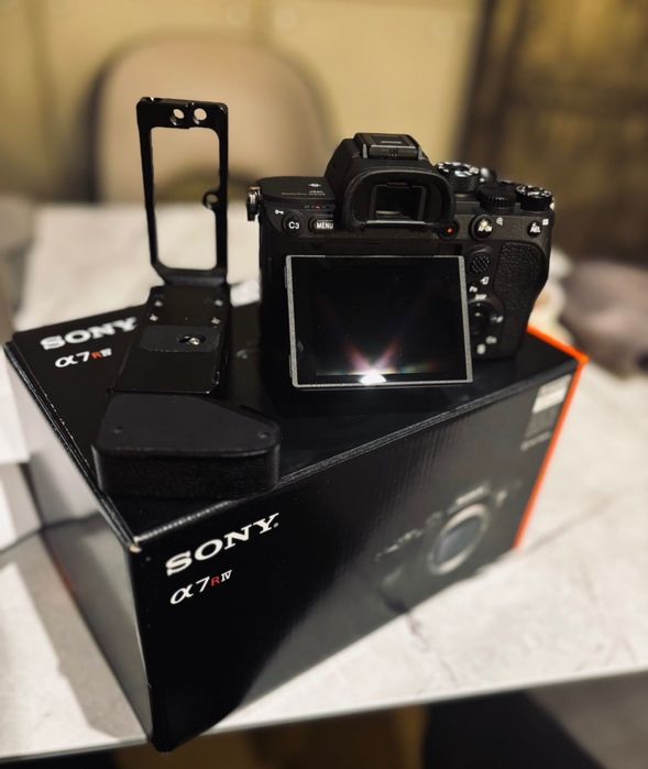 Sony A7 IVR z gwarancją stan Idealny