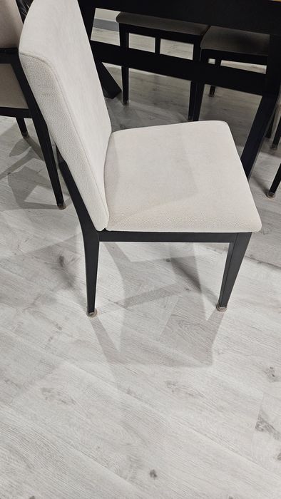 8 Cadeiras de mesa de jantar (venda à unidade possível )