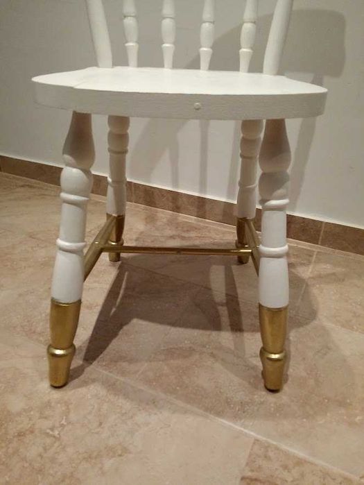 Cadeira de Madeira Maciça