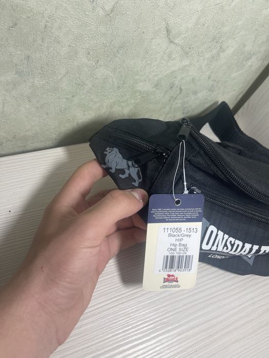 Сумка бананка lonsdale