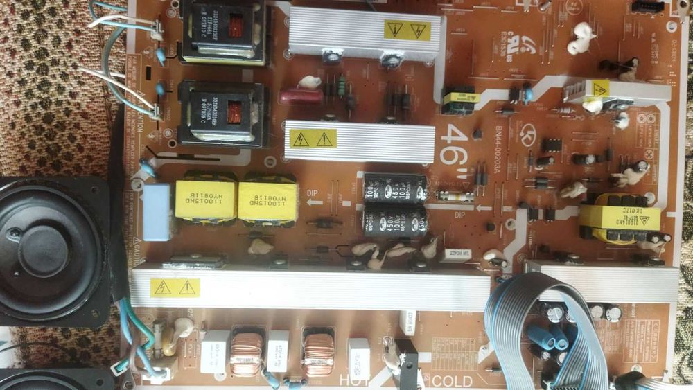 Продаються 2 блоки від ТВ Samsung Model LE46A550P1R плазма