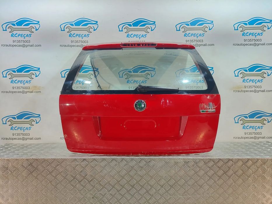 Porta Tampa Mala Skoda Octavia 2 II Carrinha 1Z5 VRS Fecho Puxador