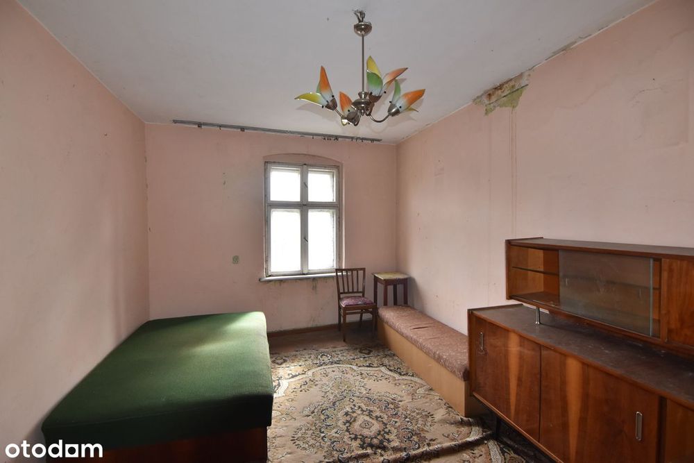 Dom 94 m2 , 4 pokoje , 10 arów działka budowlana