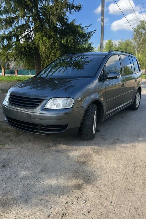 Авторозборка VW Тоуран доресталін Touran розборка шрот Тауран VW