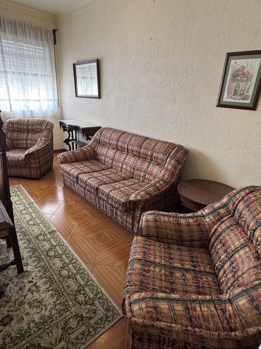 Conjunto de 3 sofás em tecido